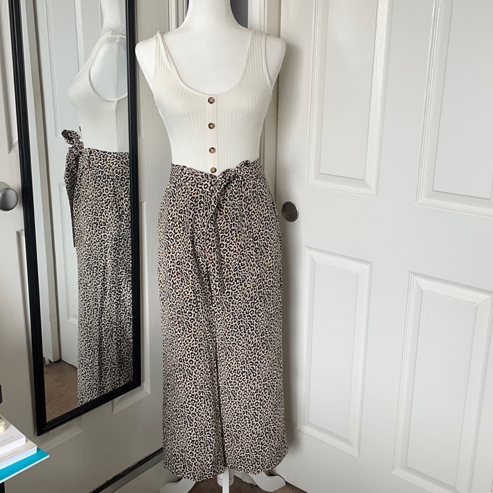 J.Crew Leopard Print silk pants - Picture 2 of 11
